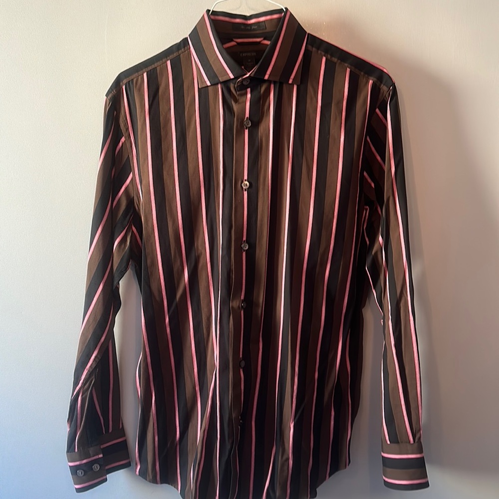EXPRESS Men’s Classic Fit Dress Shirt